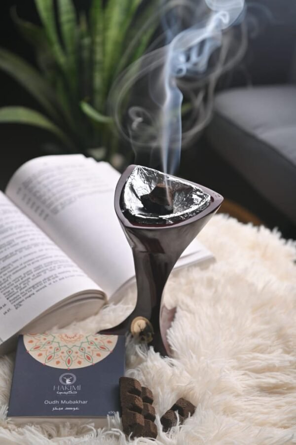 Oudh Mubakhar